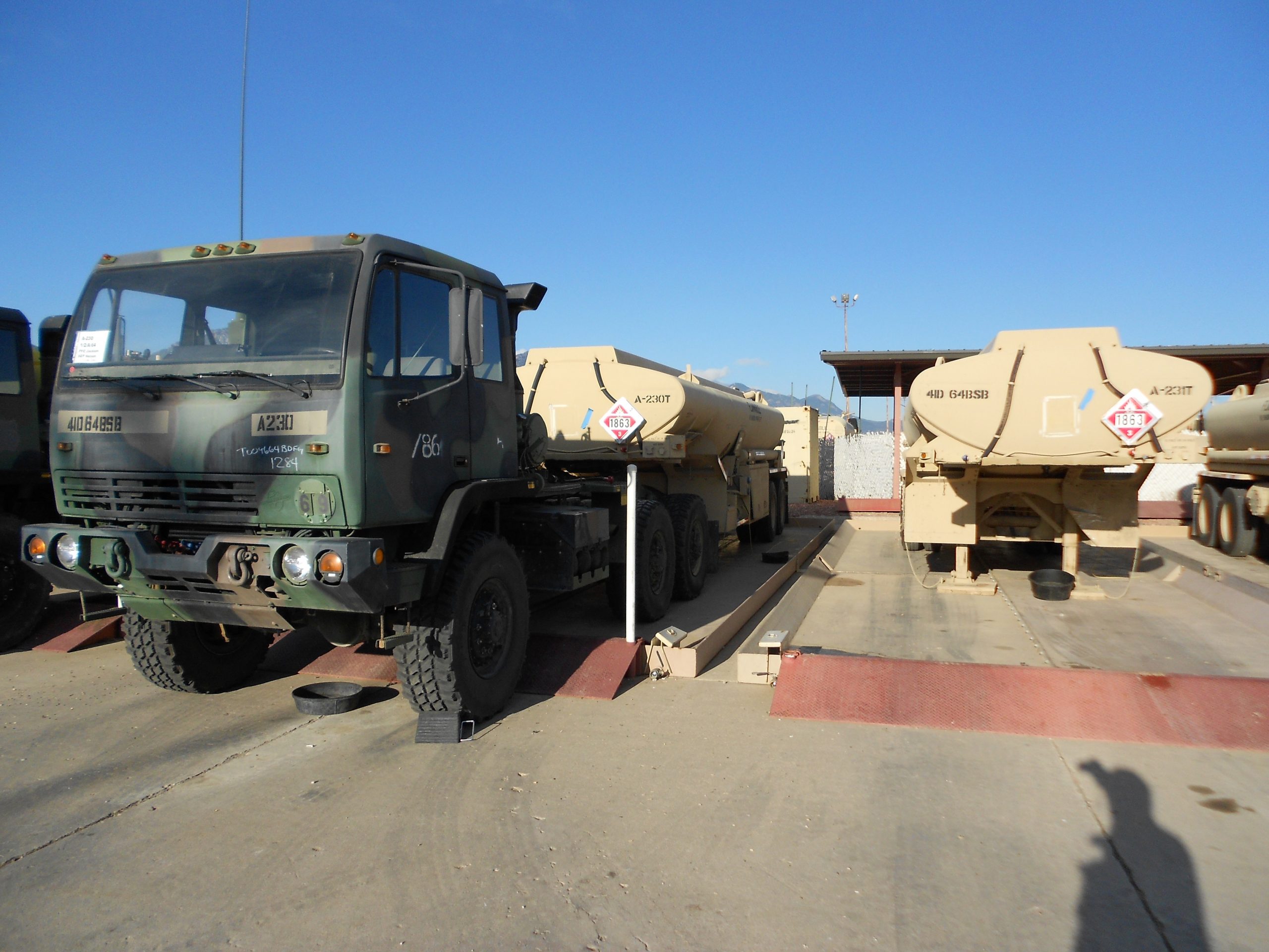 R-11 Fueler Containment