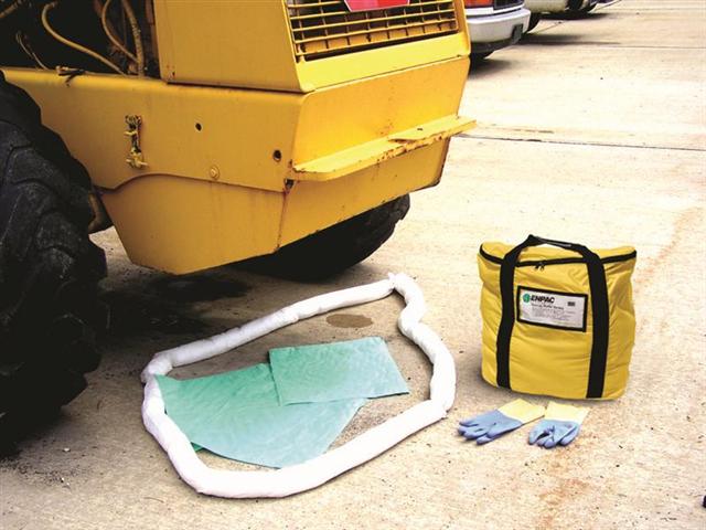 Speedy Duffel™ Spill Kit - Universal - Image 2